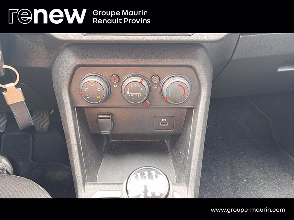 DACIA Sandero 1.0 TCe 90ch Expression - Miniature 34