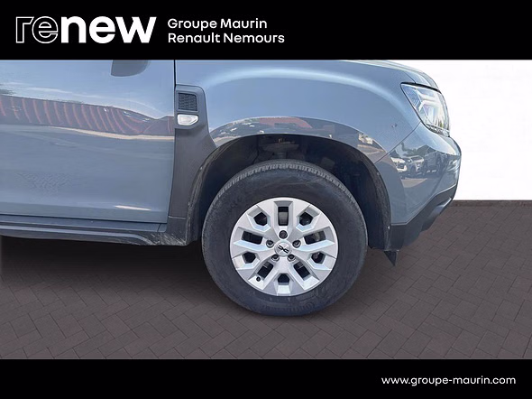 DACIA Duster 1.3 TCe 130ch FAP Expression 4x2 - Vue 4