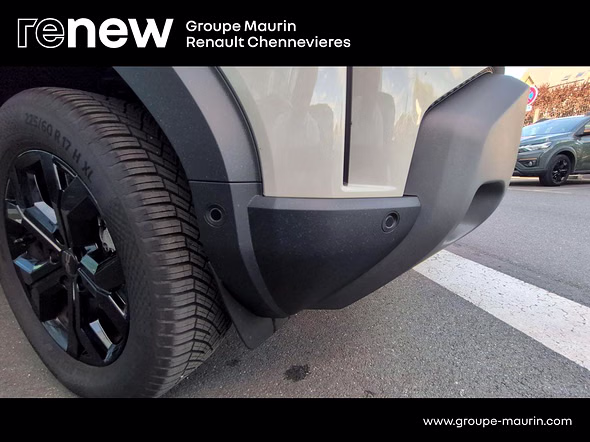 DACIA Duster 1.2 hybrid-G 150ch Extreme 4x4 - Miniature 10