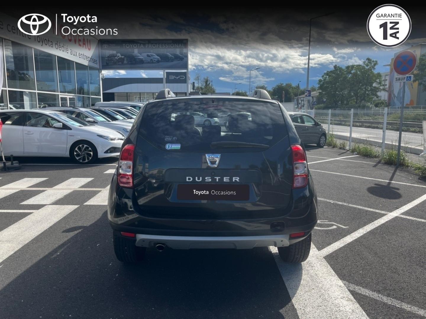 DACIA Duster 1.2 TCe 125ch Black Touch 2017 4X2 - Photo 4