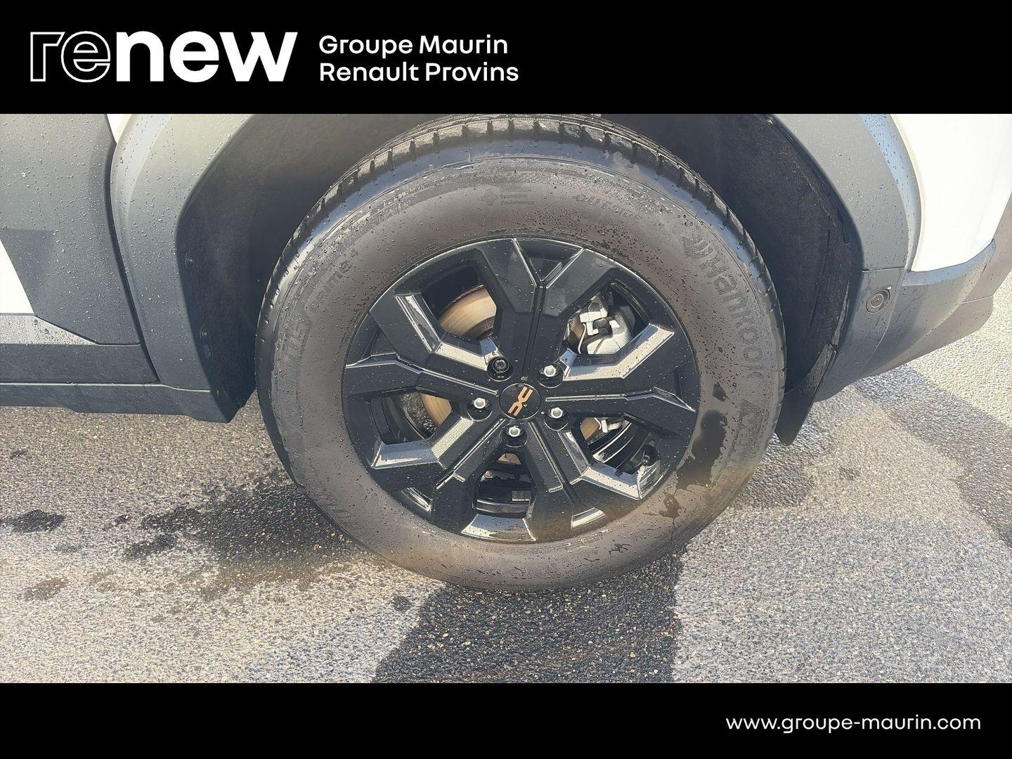 DACIA Duster 1.8 hybrid 155ch Extreme - Photo 9
