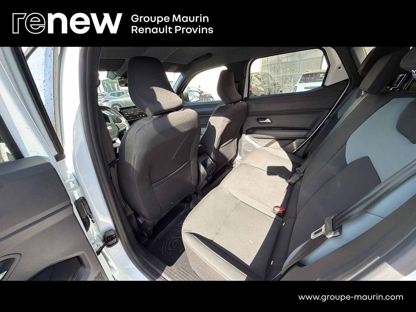 DACIA Duster 1.8 hybrid 155ch Extreme - Photo 15