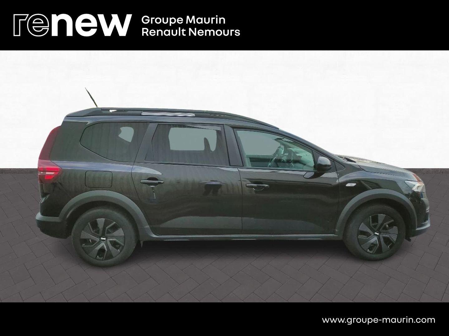 DACIA Jogger 1.0 TCe 110ch Expression 7 places -24 - Photo 6