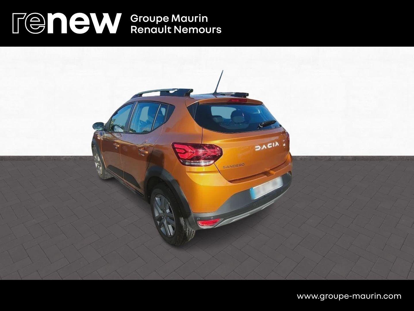 DACIA Sandero 1.0 TCe 90ch Stepway Expression - Photo 3