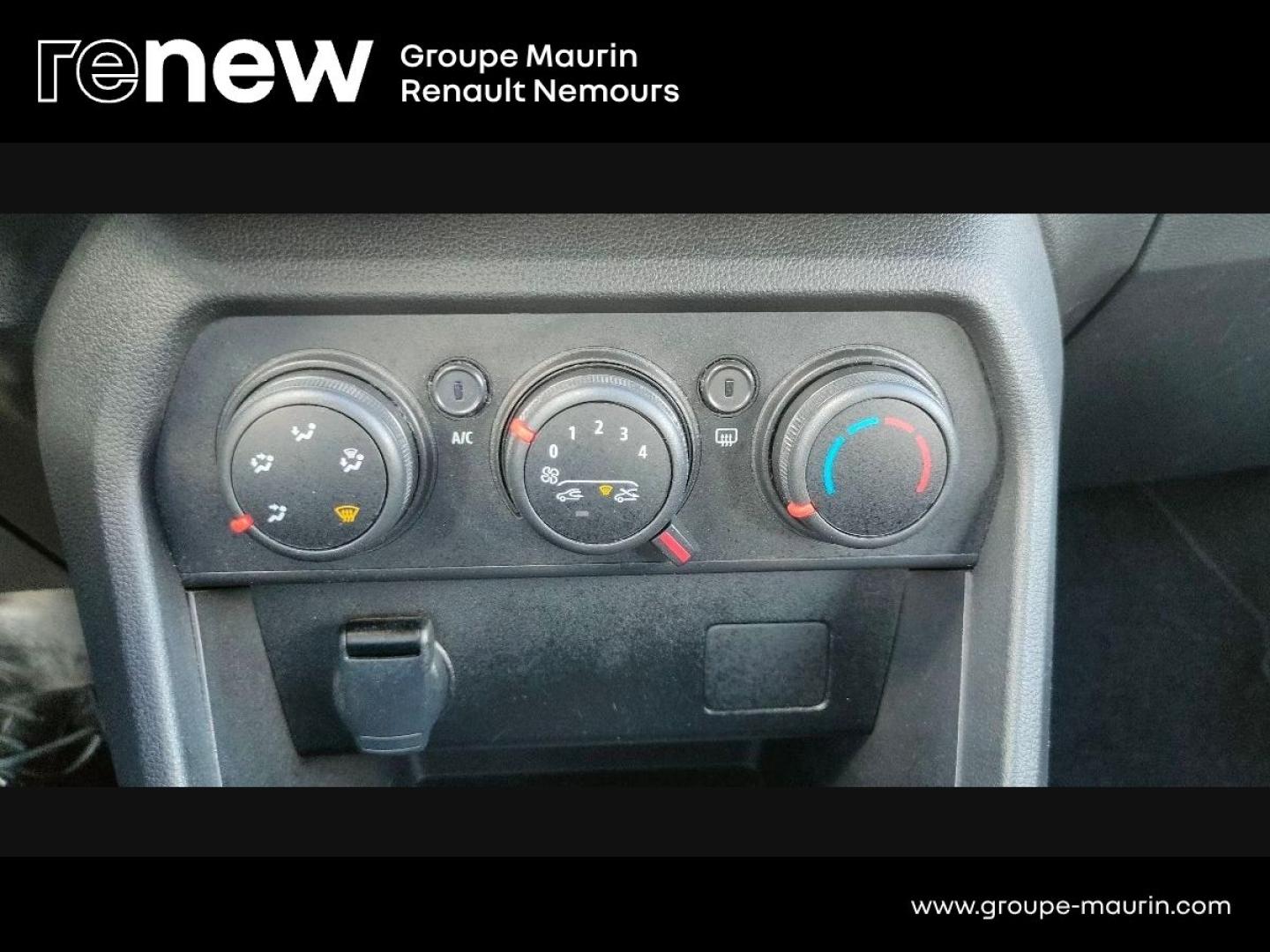 DACIA Sandero 1.0 TCe 90ch Stepway Expression - Photo 24