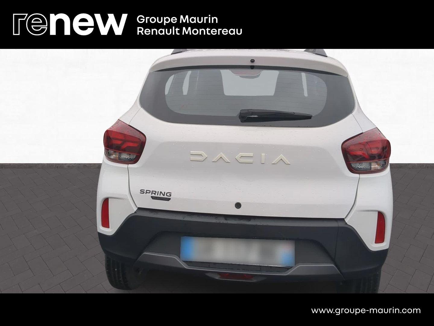 DACIA Spring 45ch Essential 23 - Photo 4