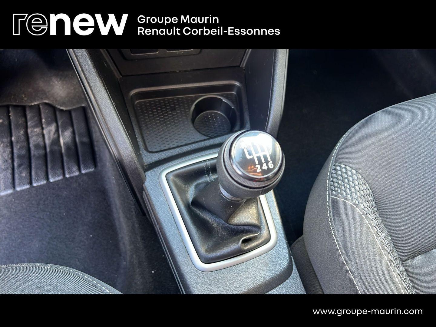 DACIA Duster 1.0 ECO-G 100ch  Journey + 4x2 - Photo 18
