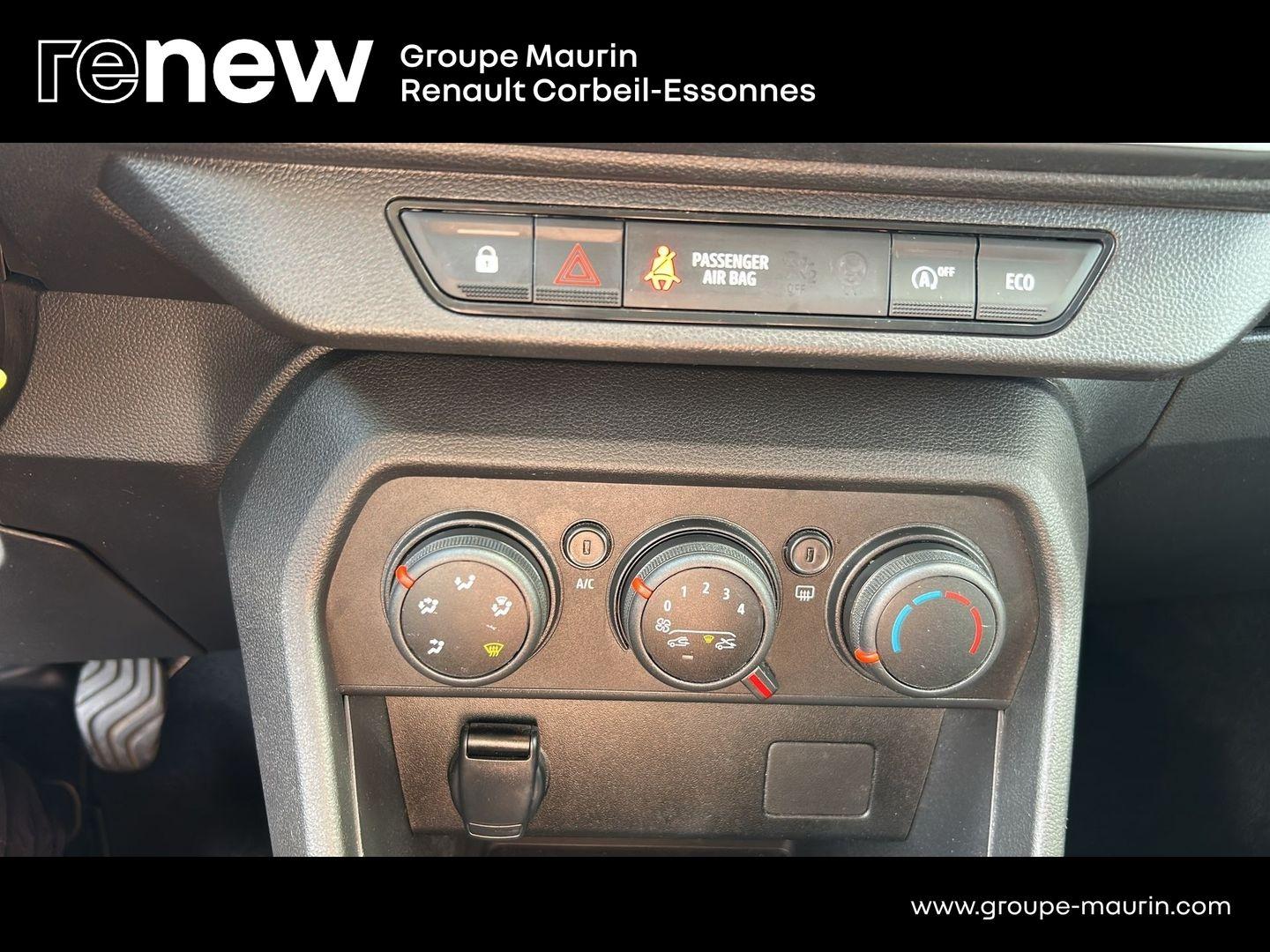 DACIA Sandero 1.0 ECO-G 100ch Expression - Photo 20