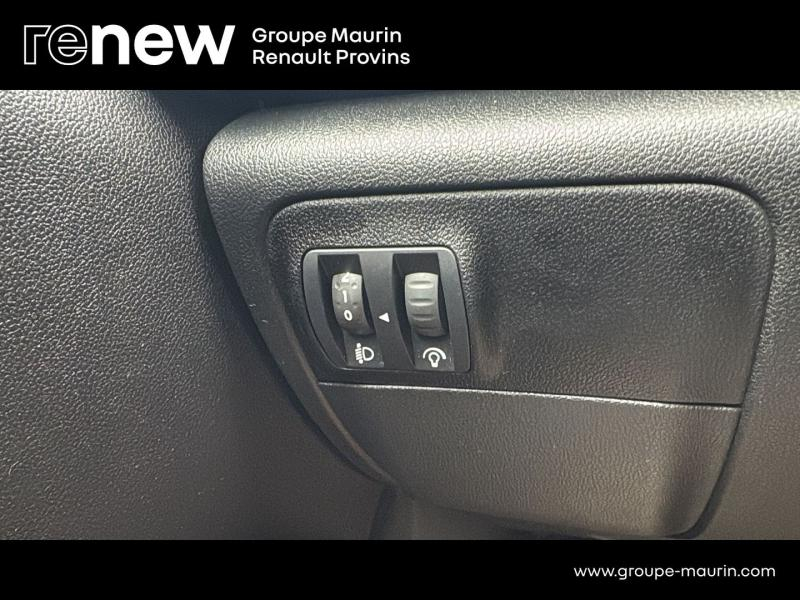 RENAULT Megane Estate d’occasion à vendre à PROVINS chez DPL - BRIARD AUTOMOBILE (Photo 18)
