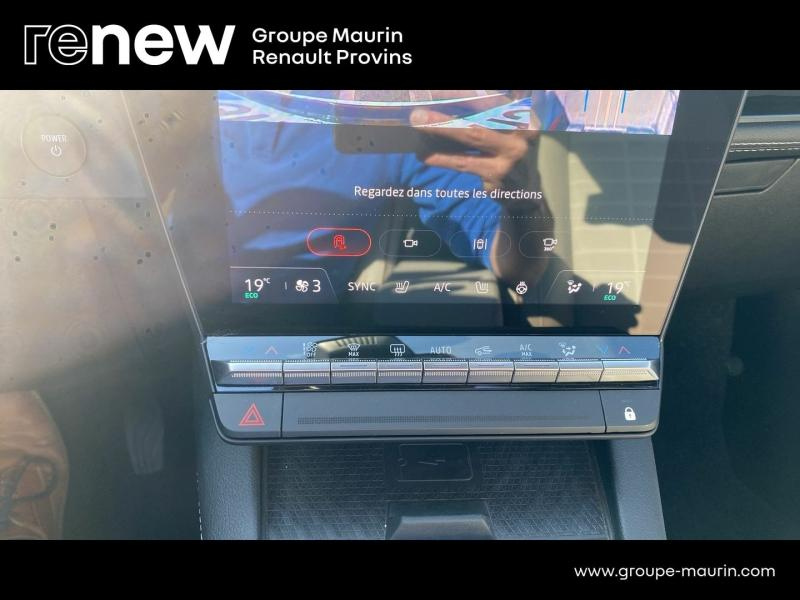 RENAULT Megane d’occasion à vendre à PROVINS chez DPL - BRIARD AUTOMOBILE (Photo 14)