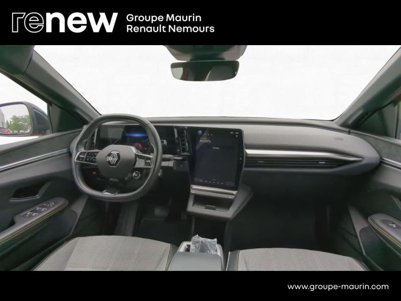 RENAULT Megane d’occasion à vendre à PROVINS chez DPL - BRIARD AUTOMOBILE (Photo 18)