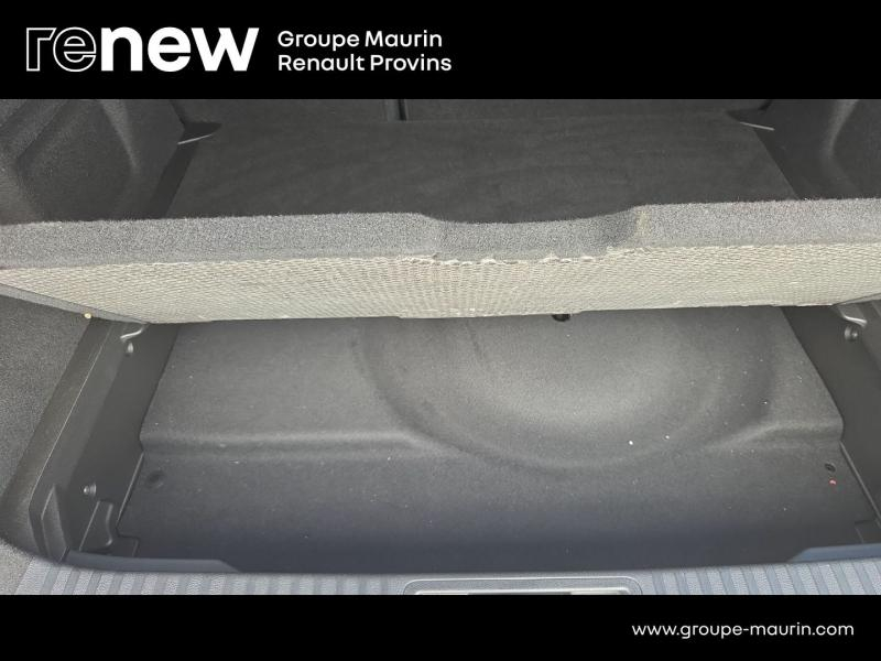 RENAULT  d’occasion à vendre à PROVINS chez DPL - BRIARD AUTOMOBILE (Photo 12)